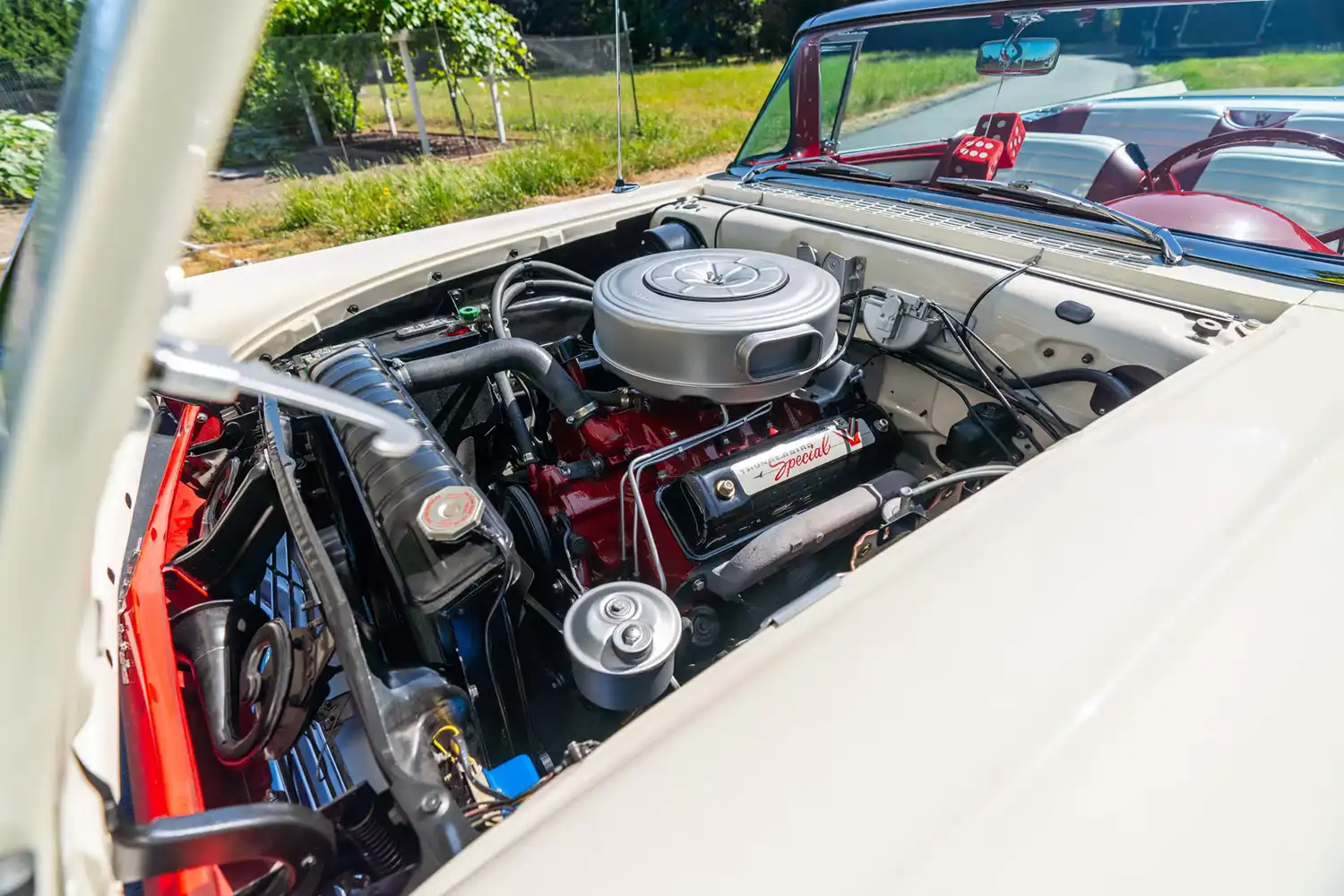 1957 Ford Fairlane 500 Skyliner