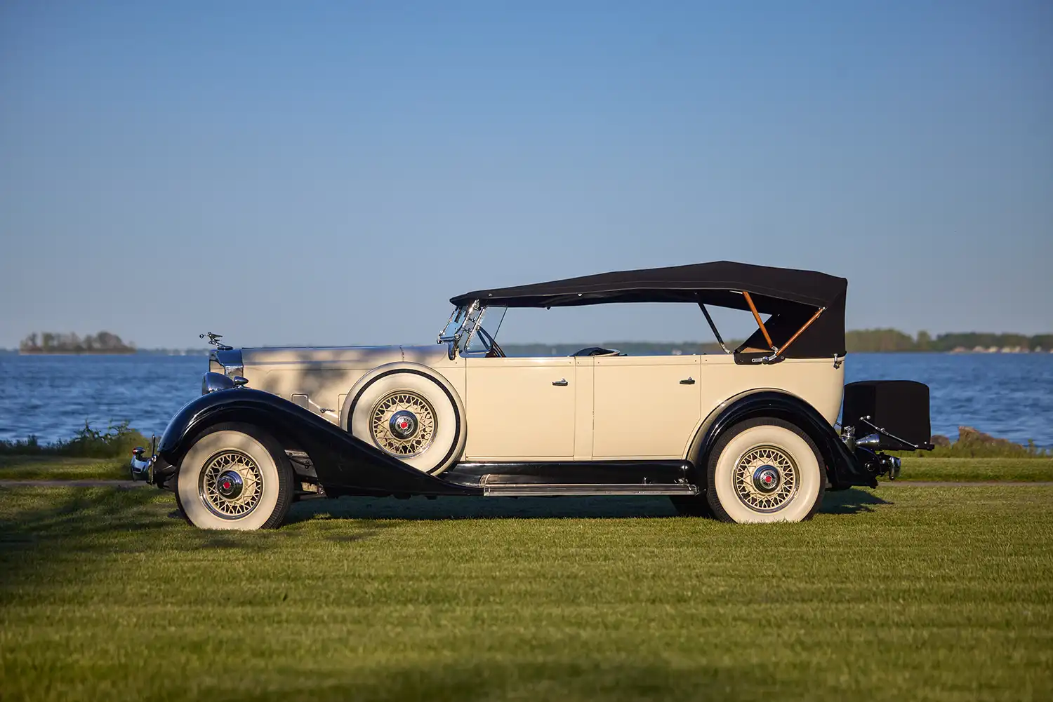 1934 Packard 1101 Touring