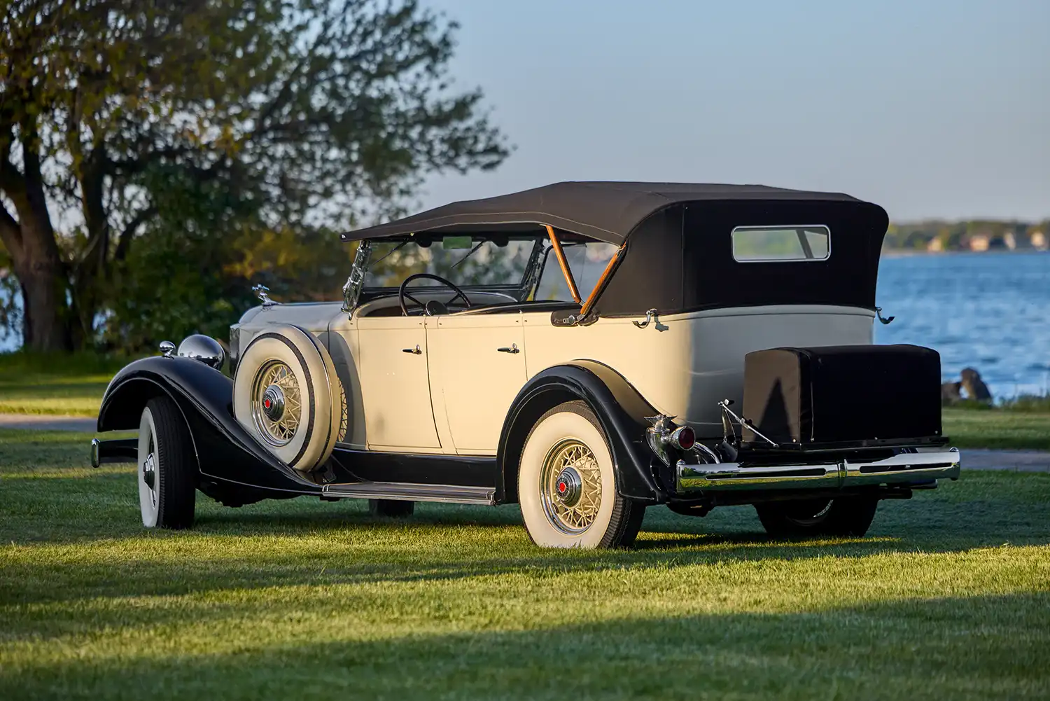 1934 Packard 1101 Touring