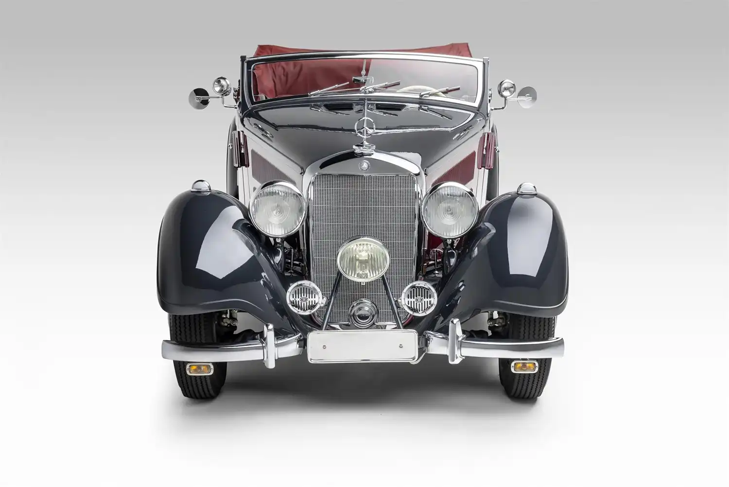 1938 Mercedes-Benz 320 Cabriolet