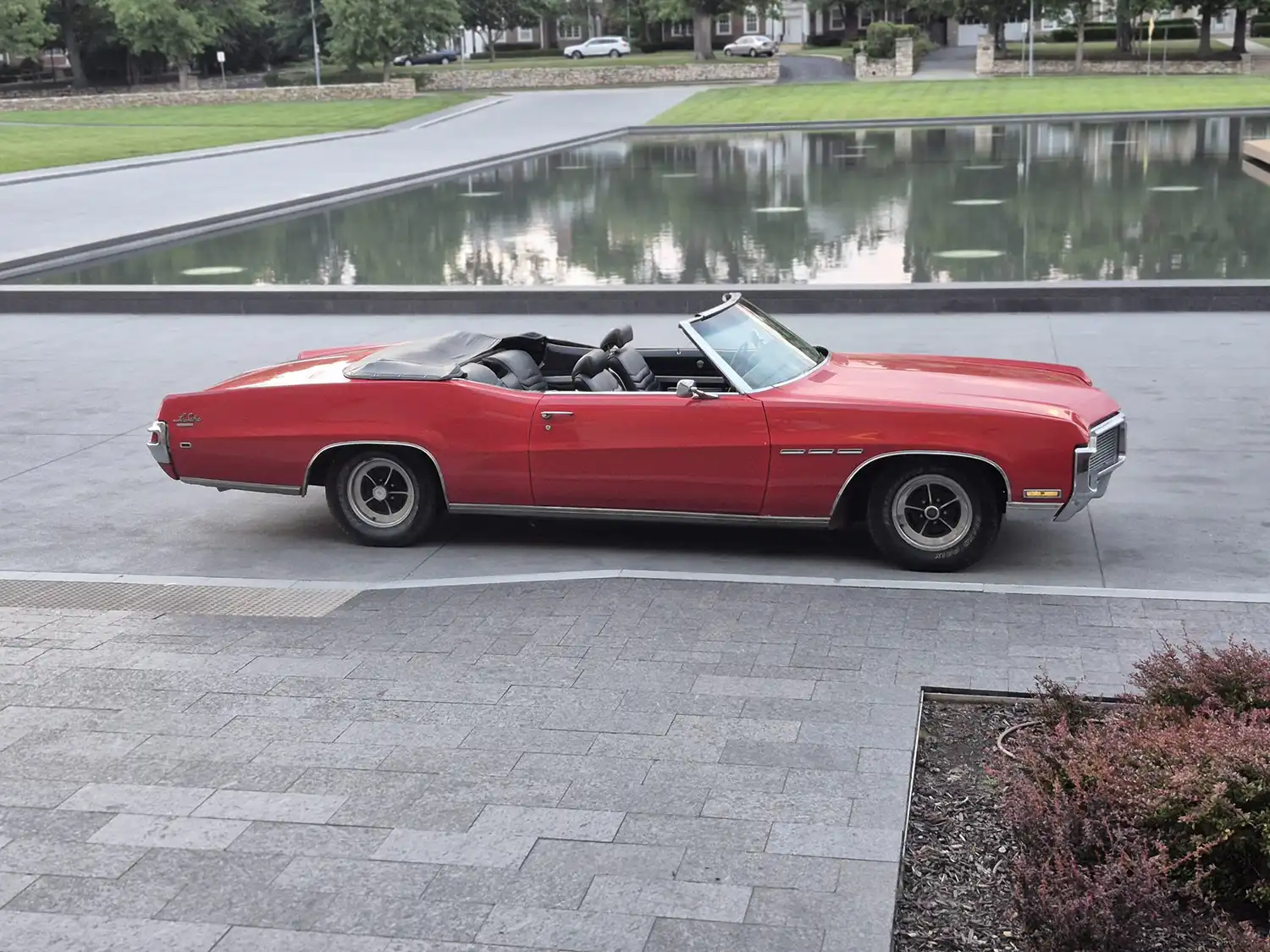 1970 Buick LeSabre Custom convertible