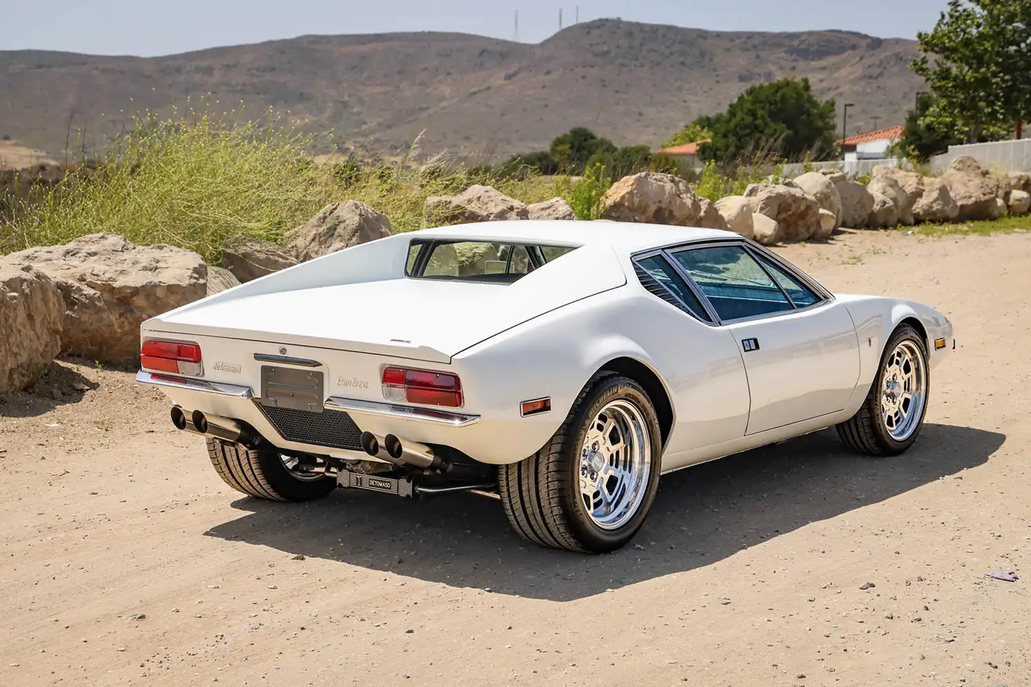 1973 DeTomaso Pantera