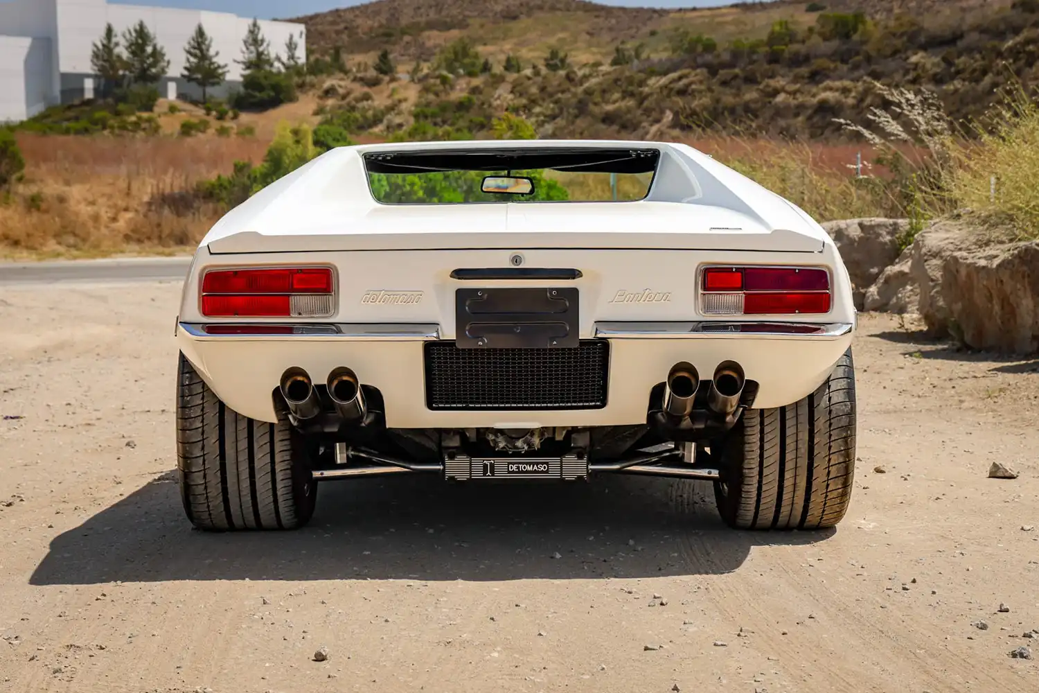 1973 DeTomaso Pantera