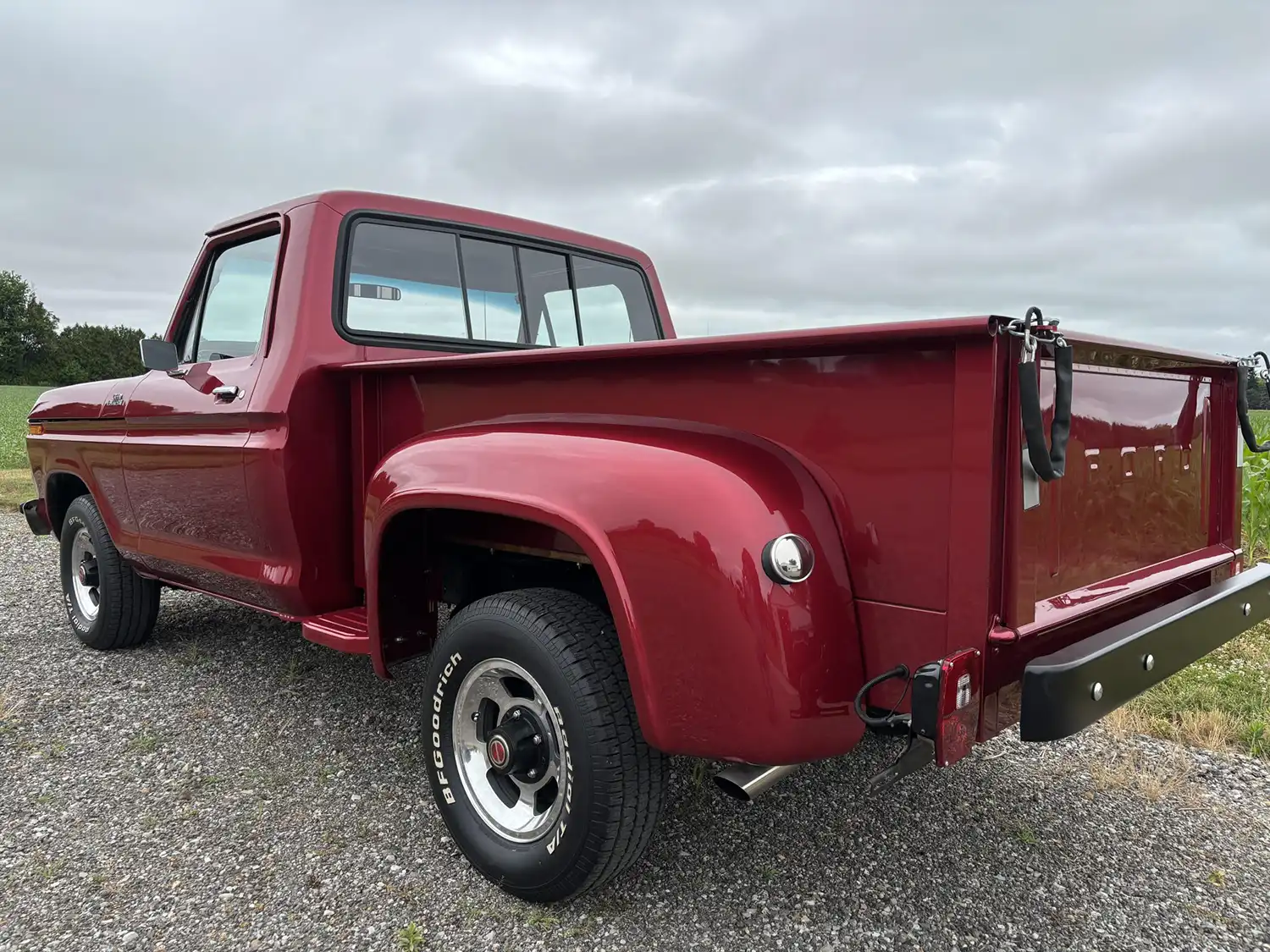 1977 Ford F-100 Custom Flareside