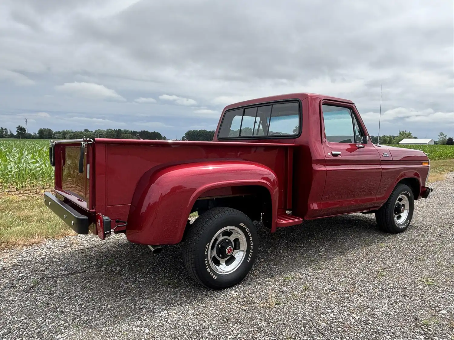 1977 Ford F-100 Custom Flareside