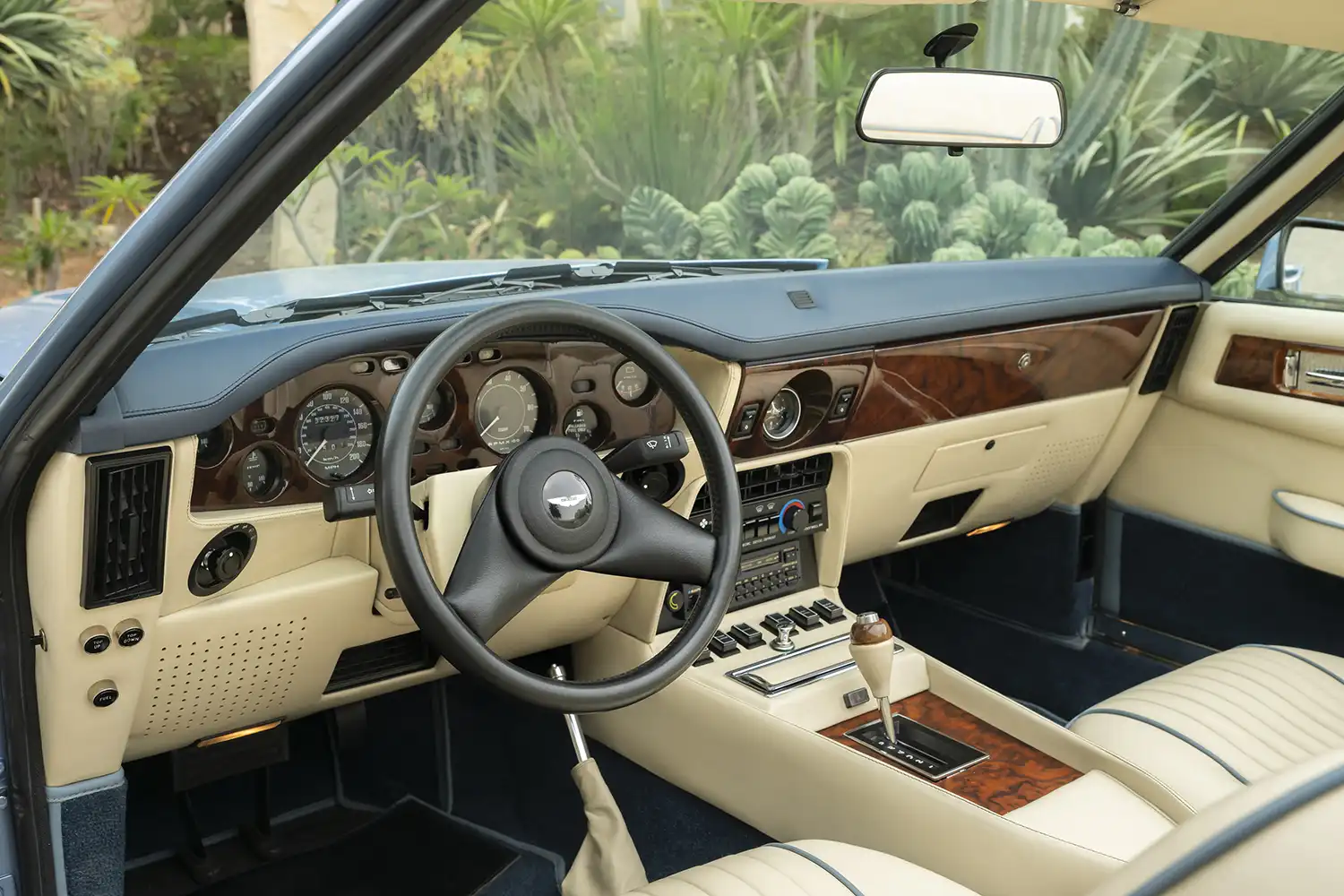 1989 Aston Martin V8 Volante