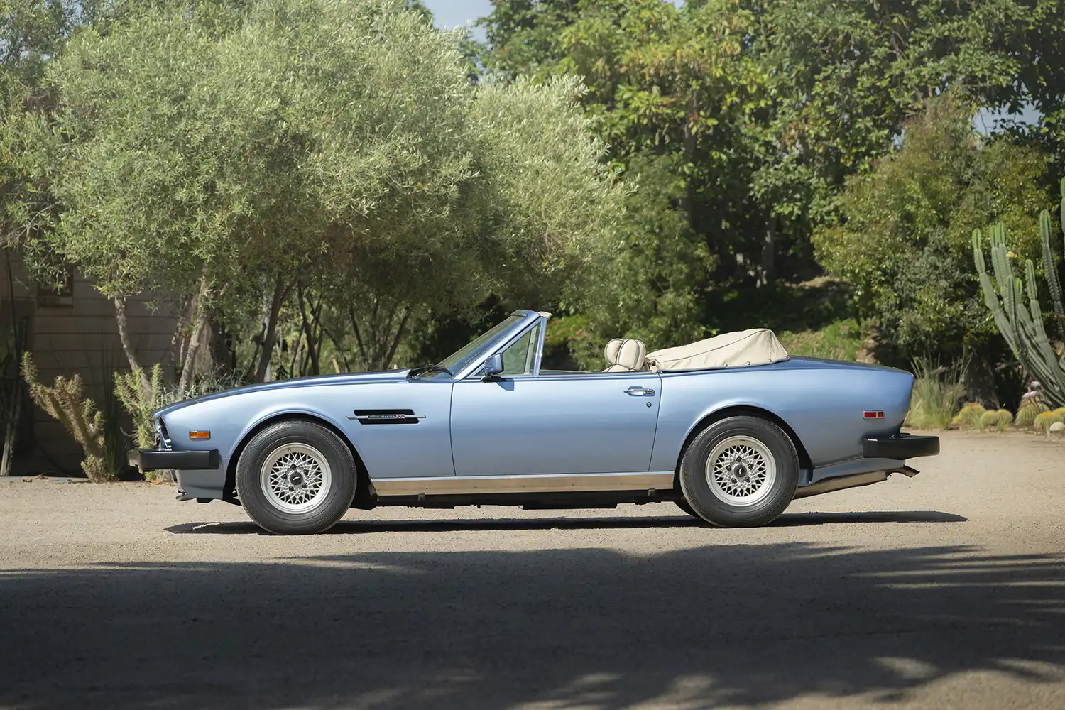 1989 Aston Martin V8 Volante