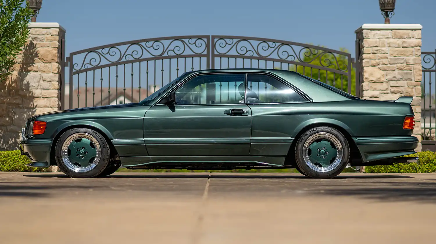 1991 Mercedes-Benz 560 SEC AMG