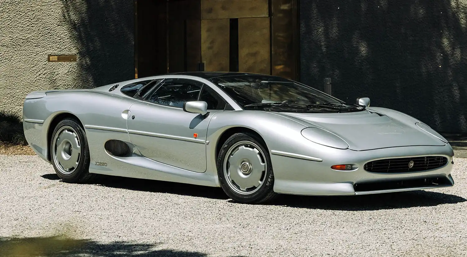 1993 Jaguar XJ220