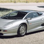 1993-Jaguar-XJ220_1361426