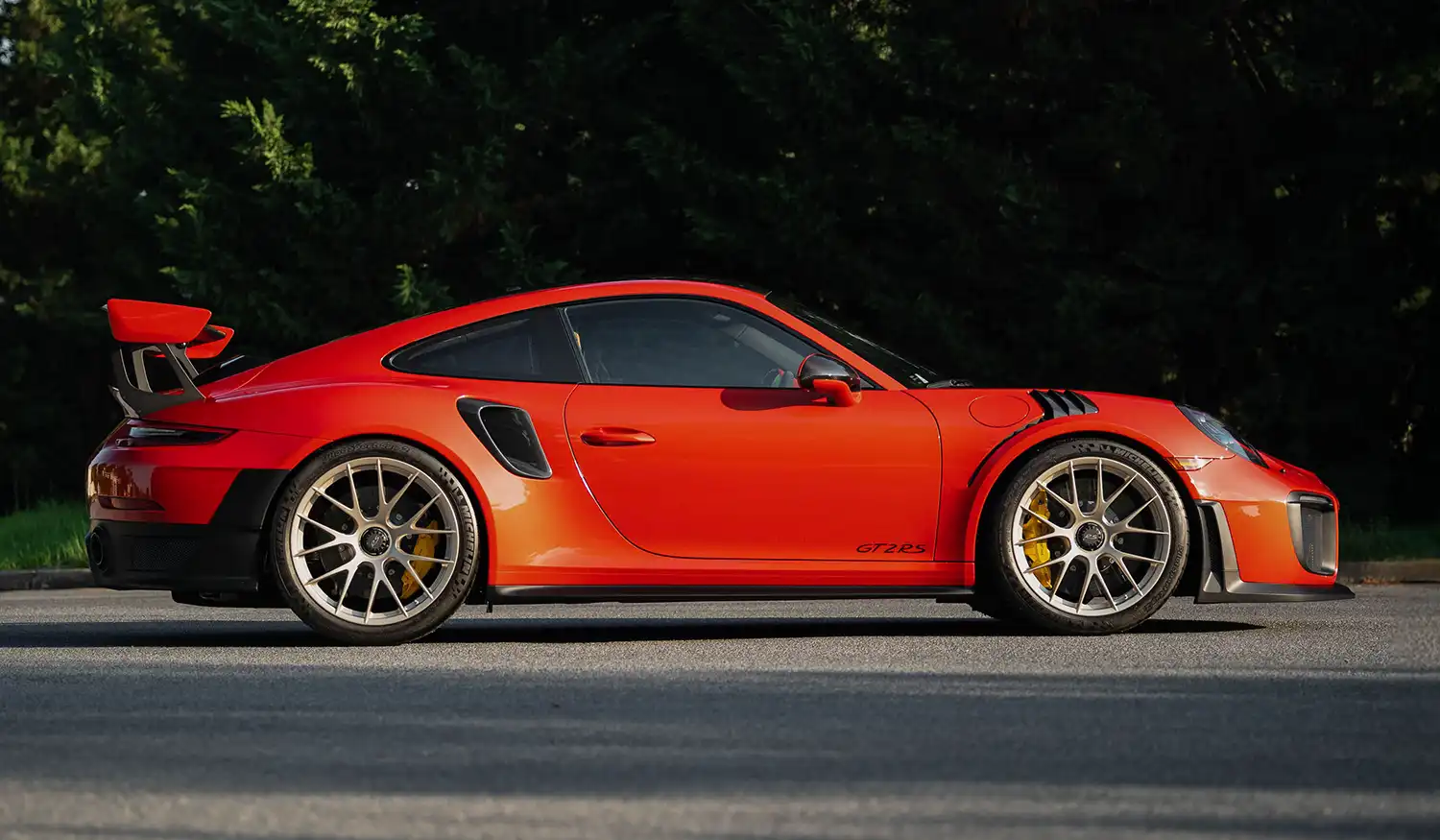 2018 Porsche 911 GT2 RS Weissach