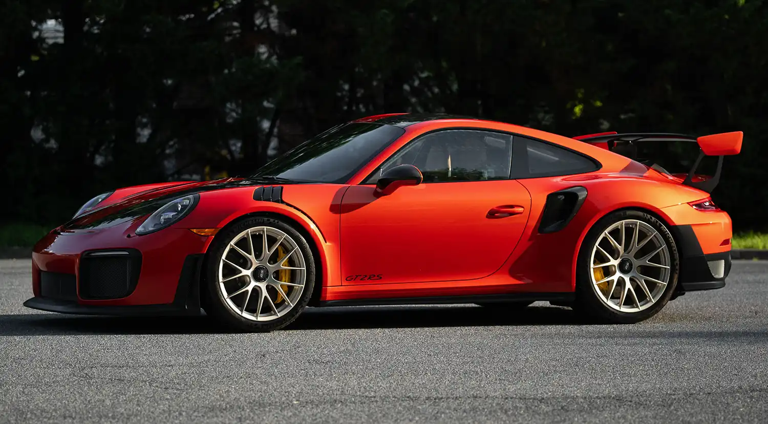 2018 Porsche 911 GT2 RS Weissach