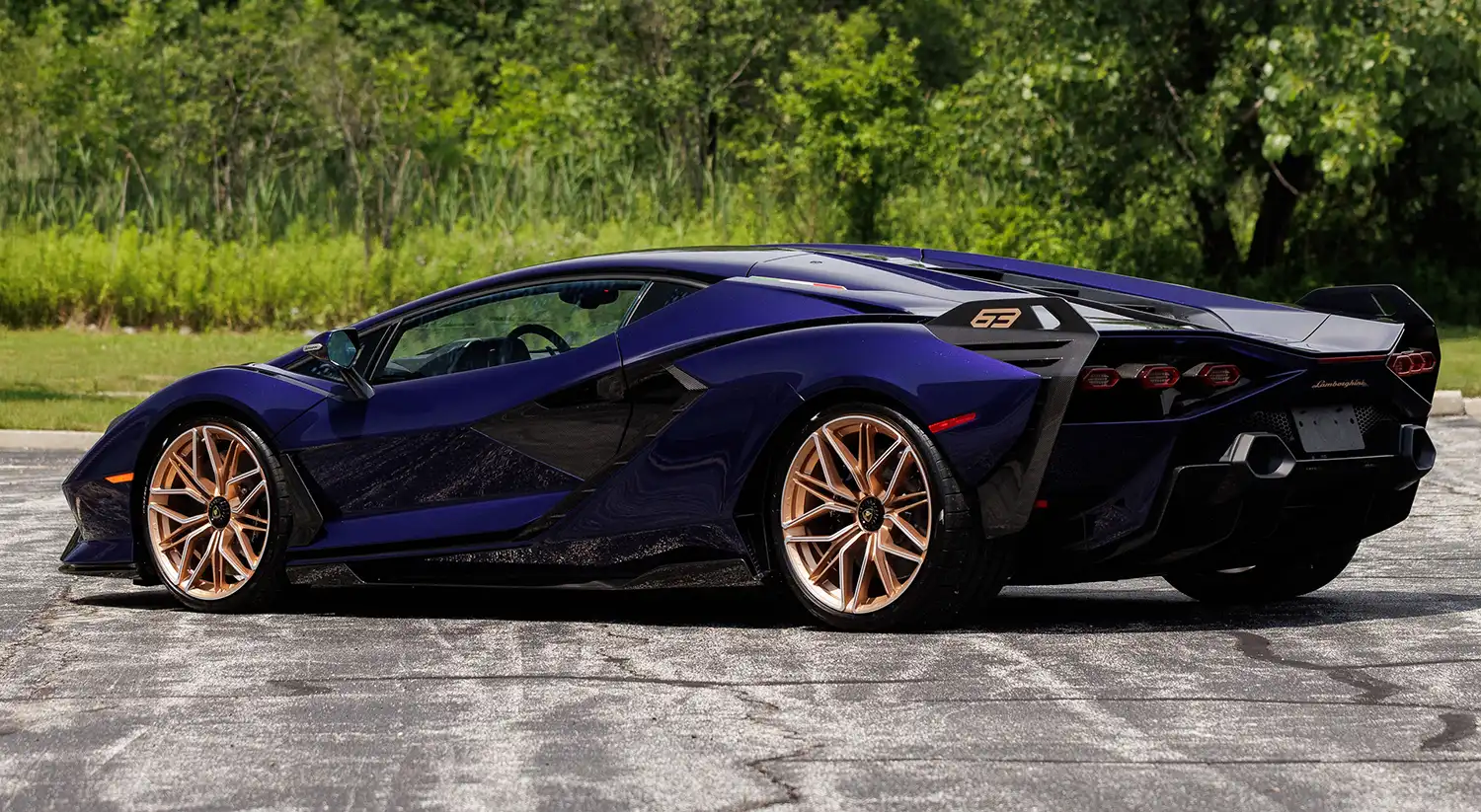 2021 Lamborghini Sián FKP 37