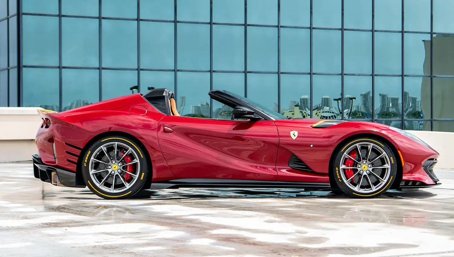 Ferrari 812 Competizione A