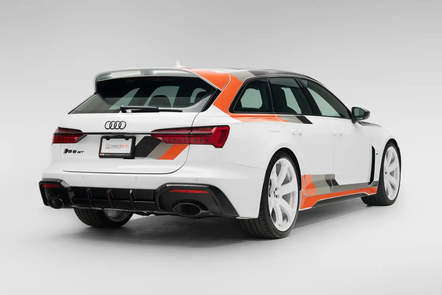 2025 Audi RS6 Avant Performance GT