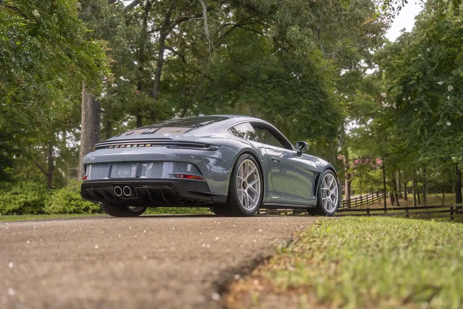 2024 Porsche 911 S/T