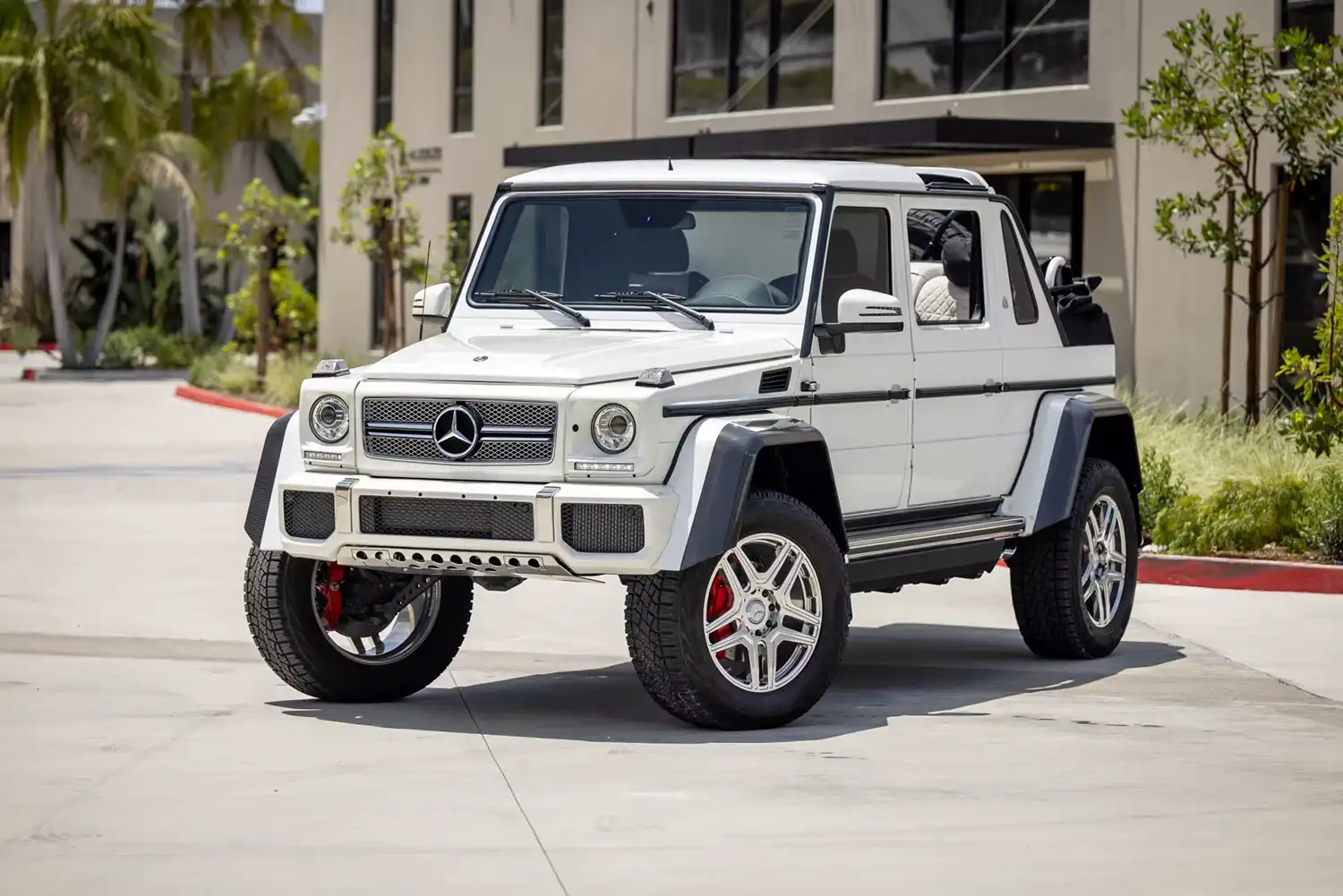 Mercedes-Maybach G650 Landaulet