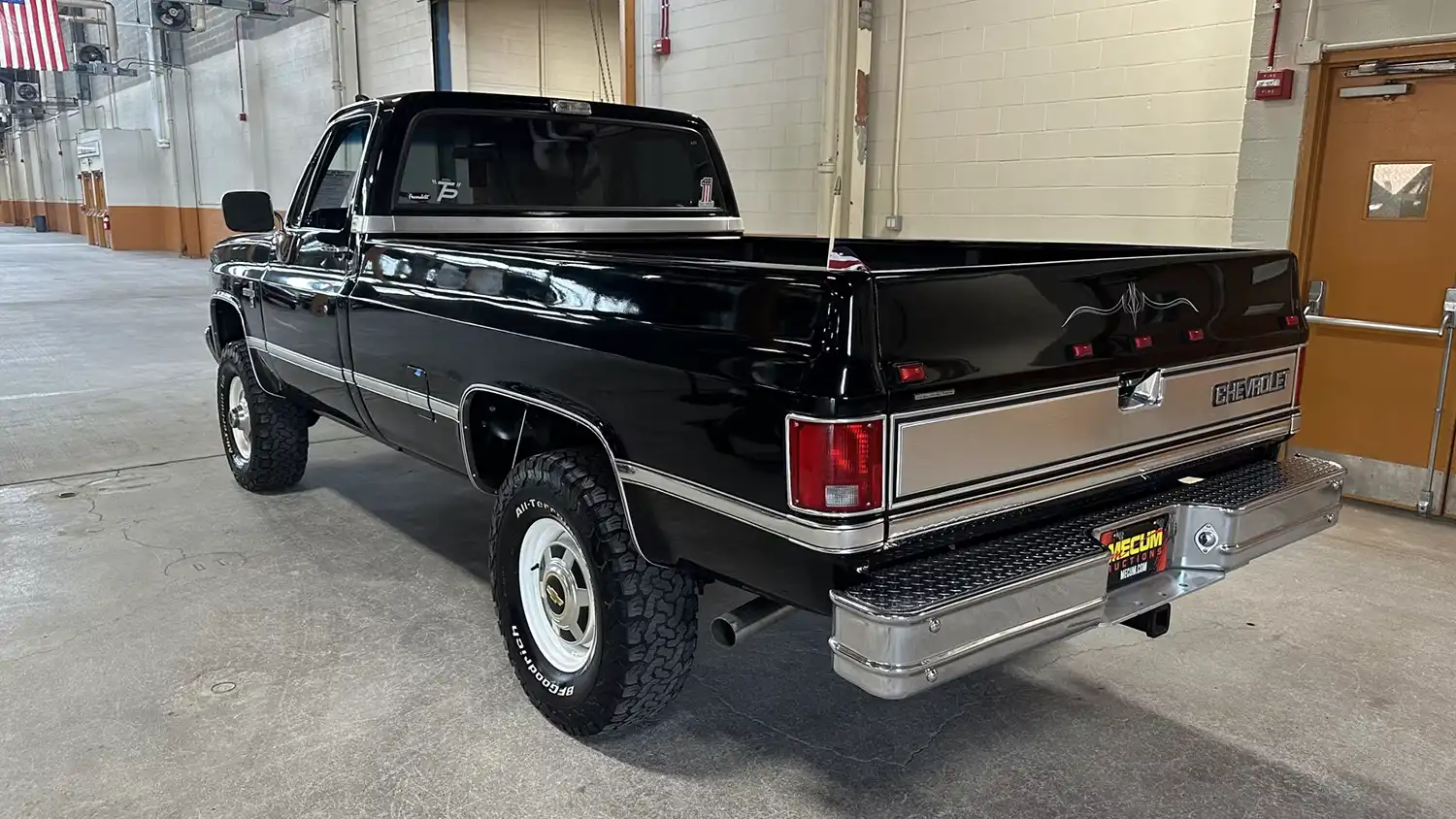 1987 Chevrolet V30 Silverado Pickup