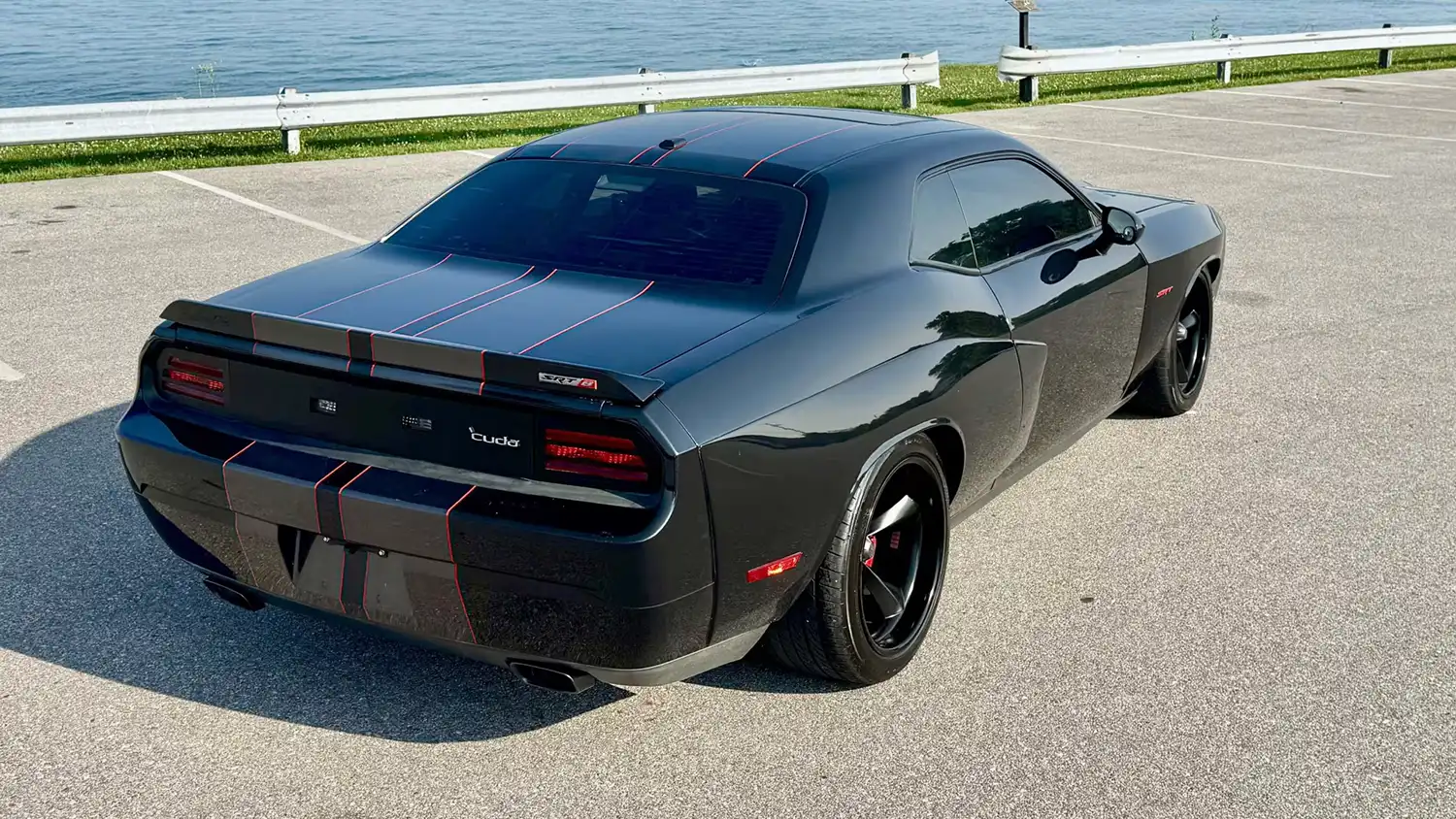 2009 Dodge Challenger SRT-8 Custom Coupe