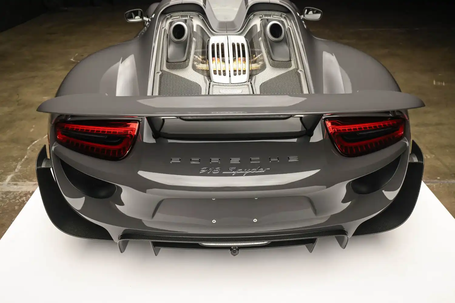 2015 Porsche 918 Spyder