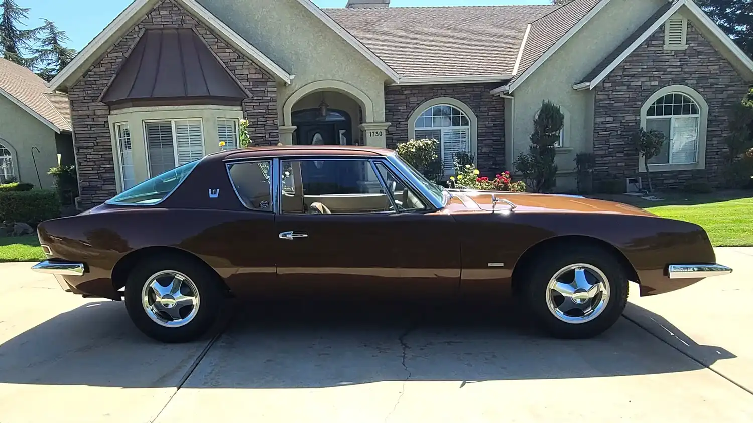 1963 Studebaker Avanti R2