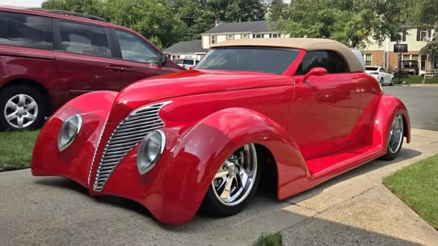 1939 Ford Custom Cabriolet