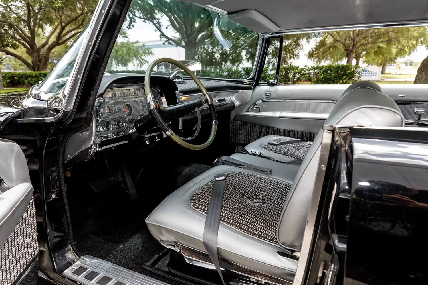 1959 Imperial Crown Sedan