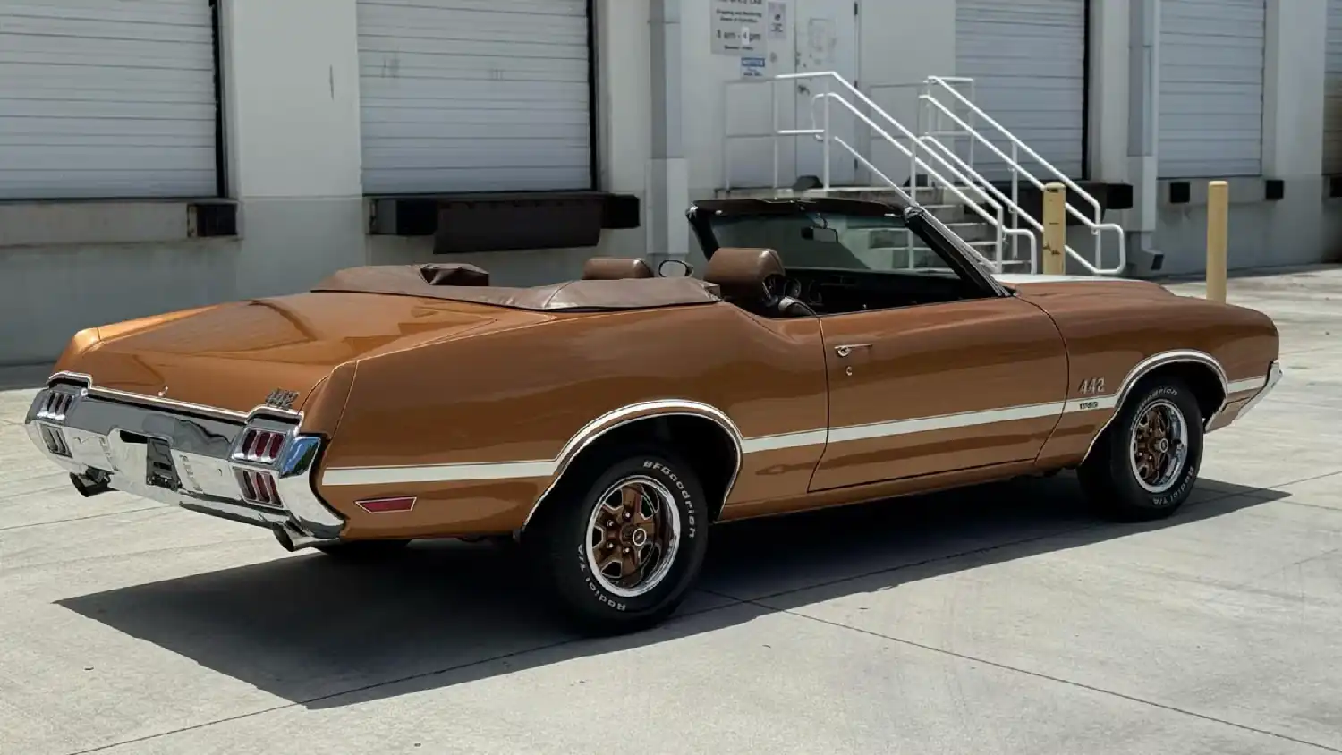 1972 Oldsmobile Cutlass Supreme Convertible