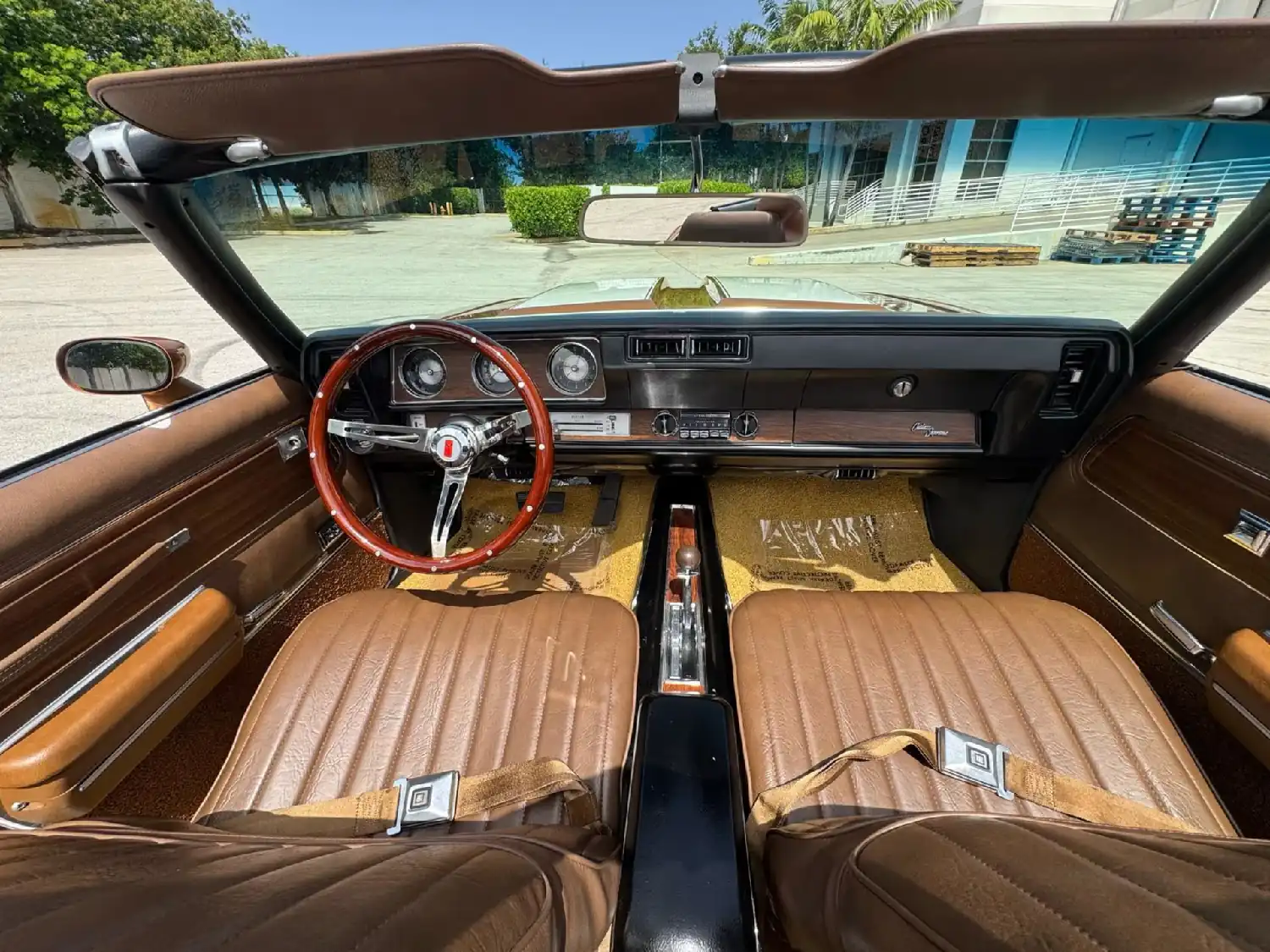 1972 Oldsmobile Cutlass Supreme Convertible