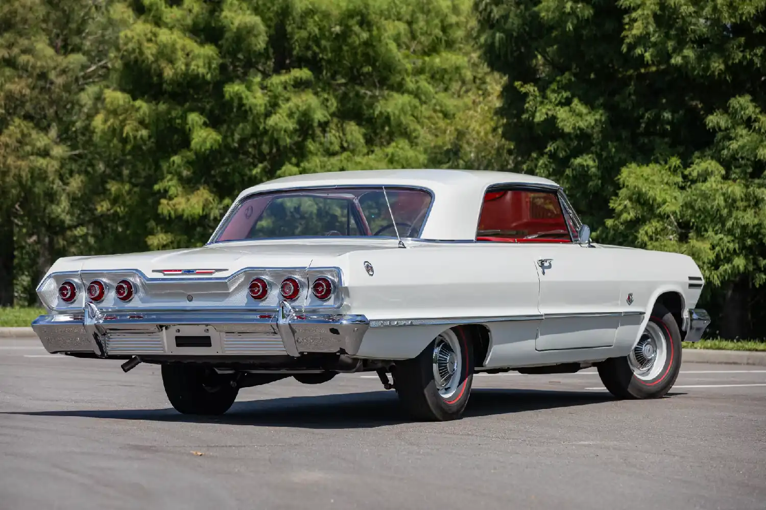 1963 Chevrolet Impala SS Hardtop