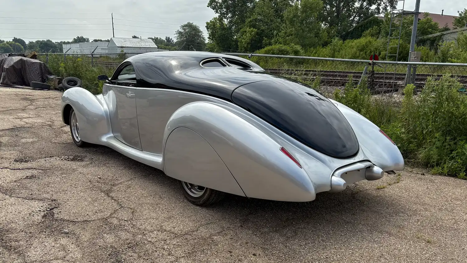 1939 Deco Rides Zephyr Custom Replica Coupe