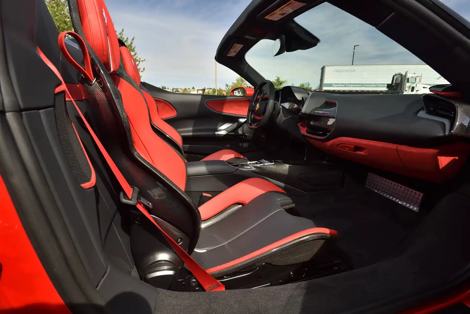 2025 Ferrari SF90 Spider