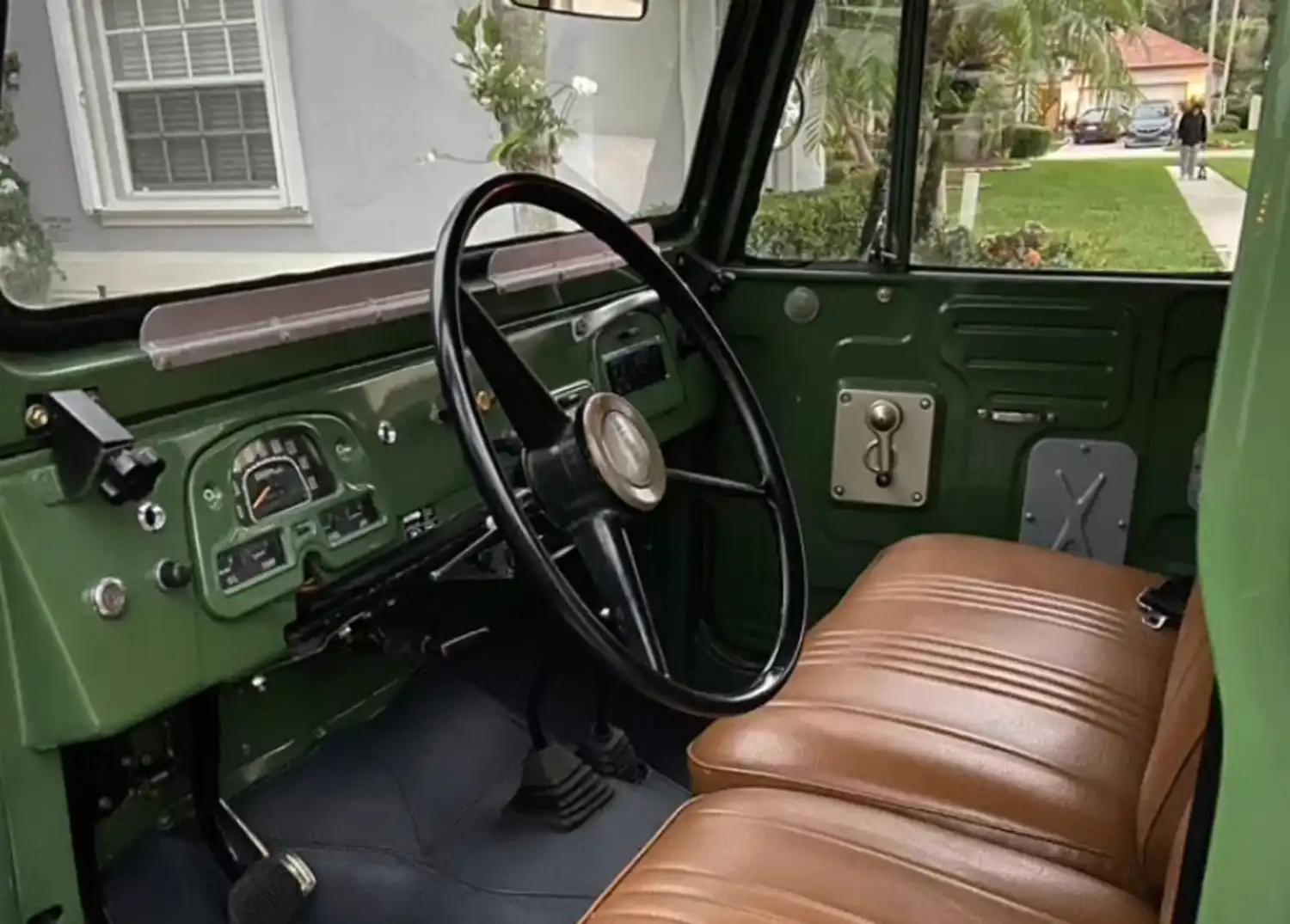 1968 Toyota FJ-40 Land Cruiser Troopy