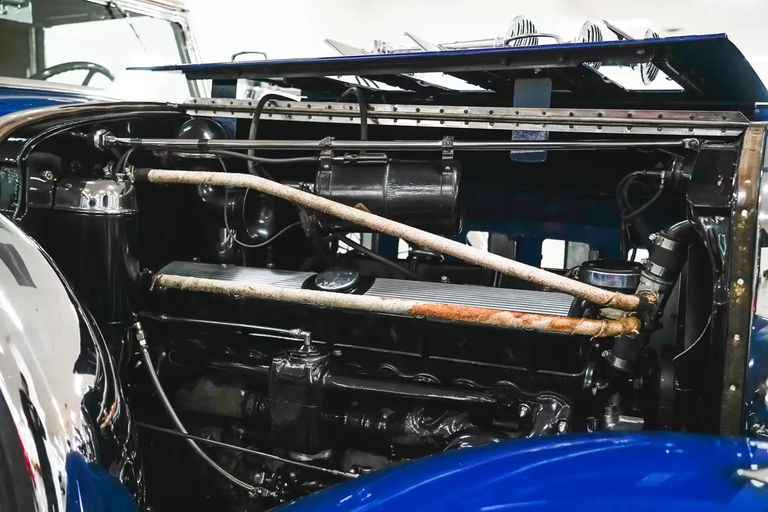 1930 Cadillac Series 452 V-16 Convertible Coupe