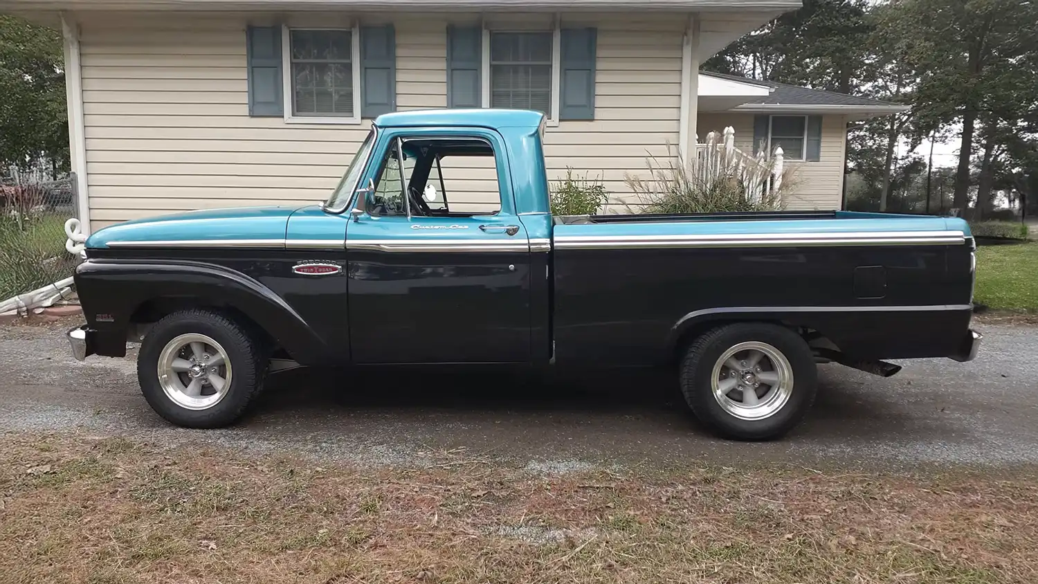 1965 Ford F100 Pickup