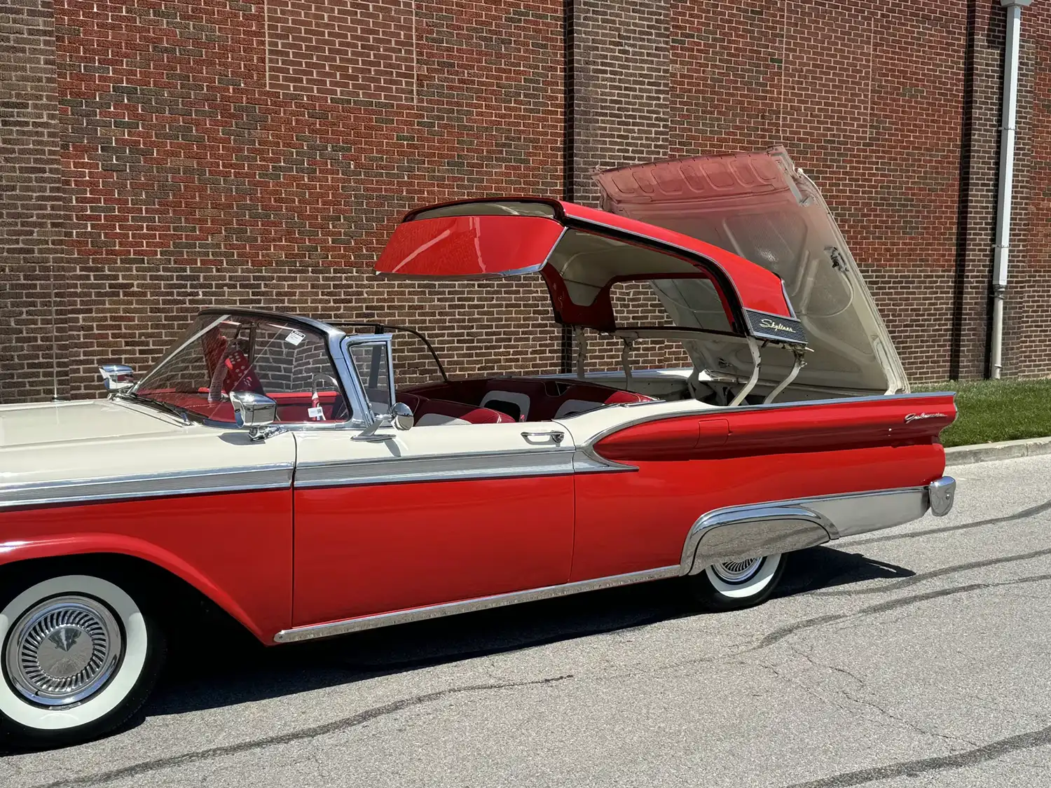 1959 Ford Fairlane Skyliner
