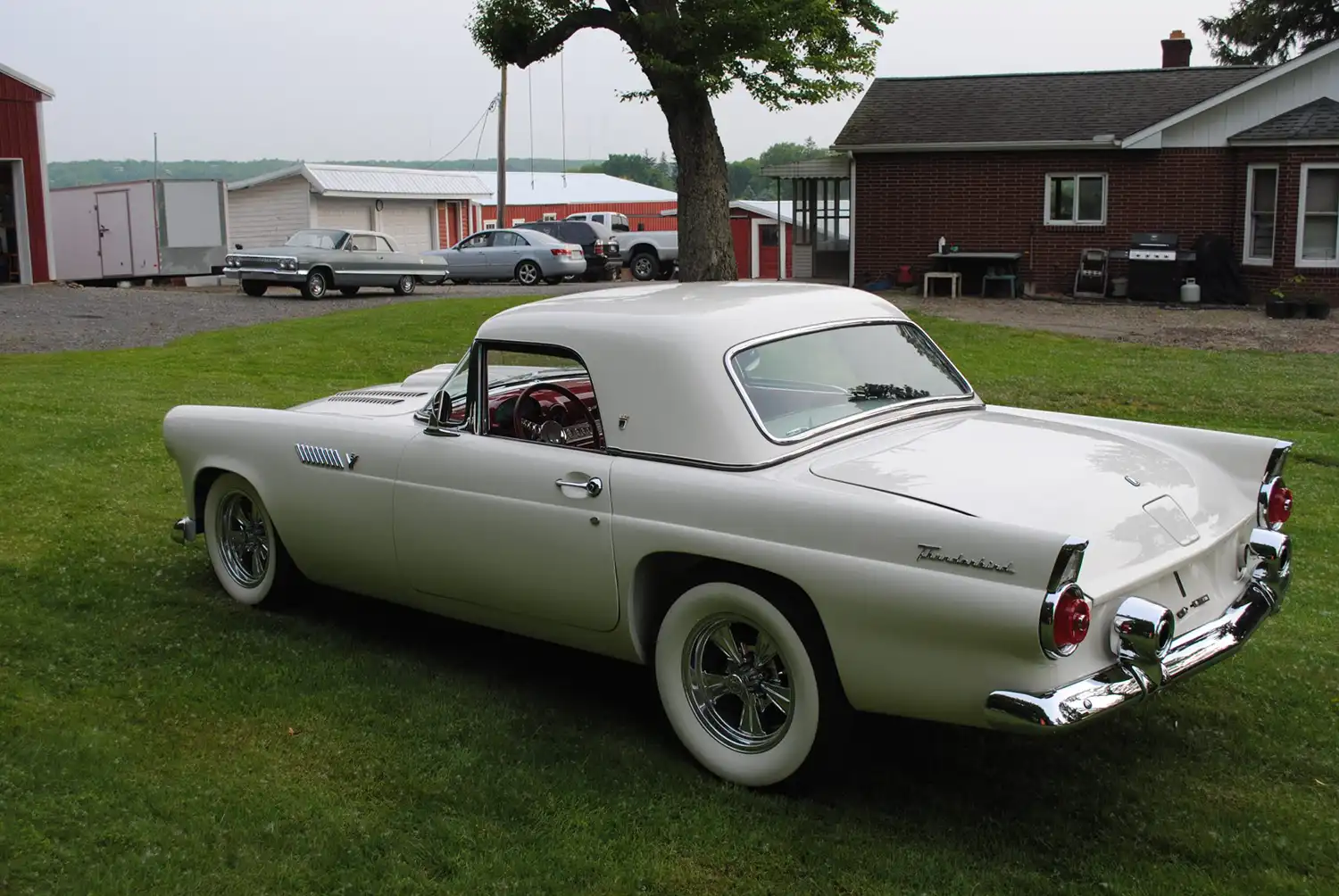 1955 Ford Thunderbird