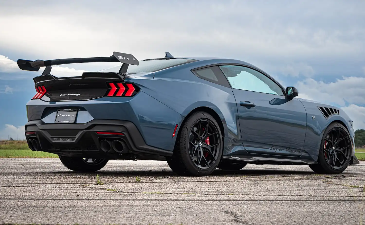 2025 Ford Mustang Dark Horse Super Venom
