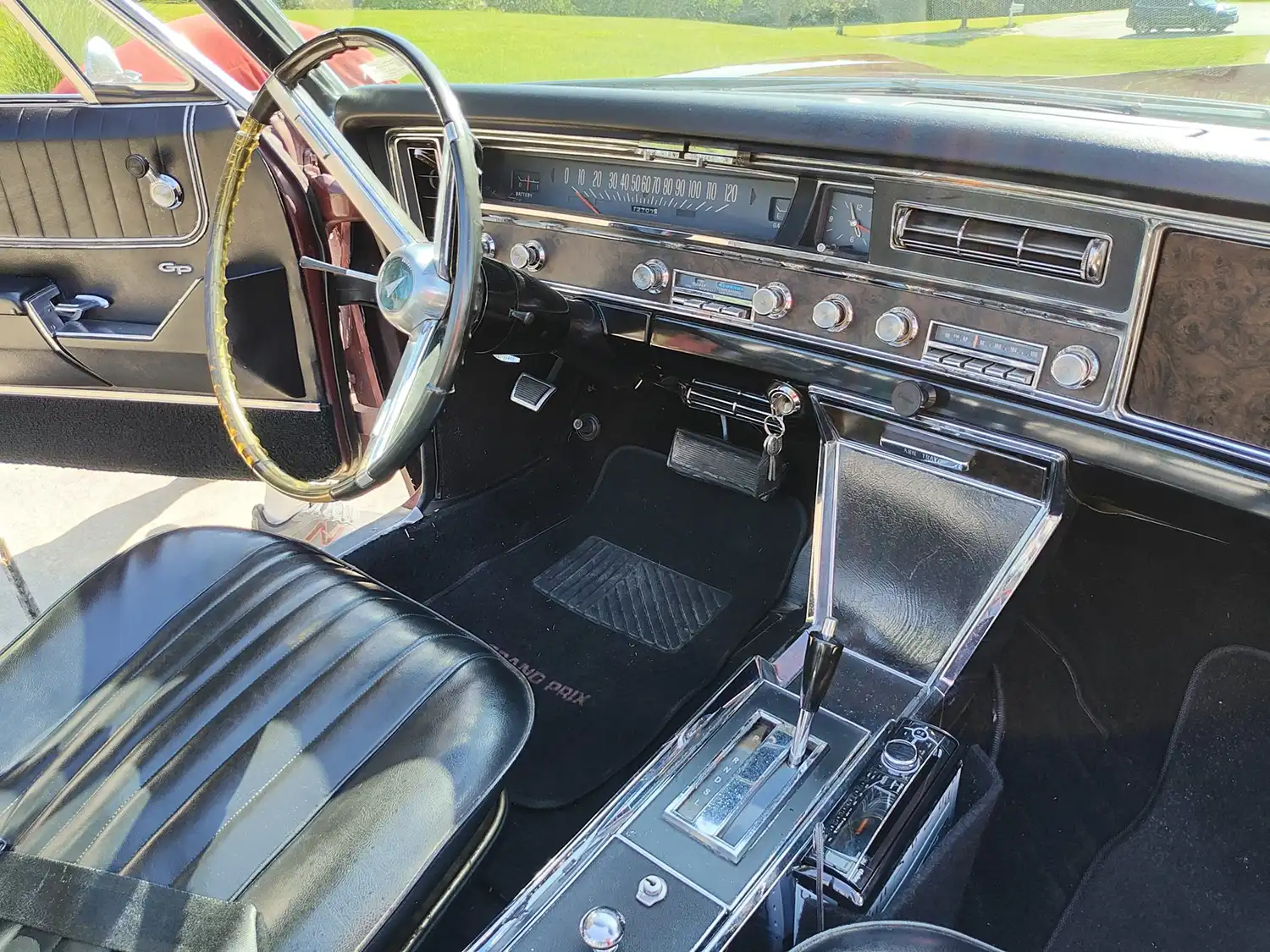 1967 Pontiac Grand Prix convertible