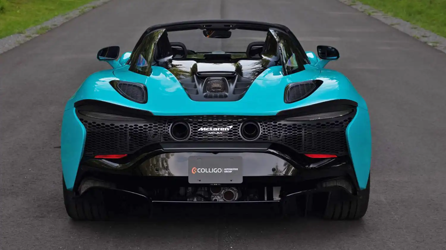 2025 McLaren Artura Spider