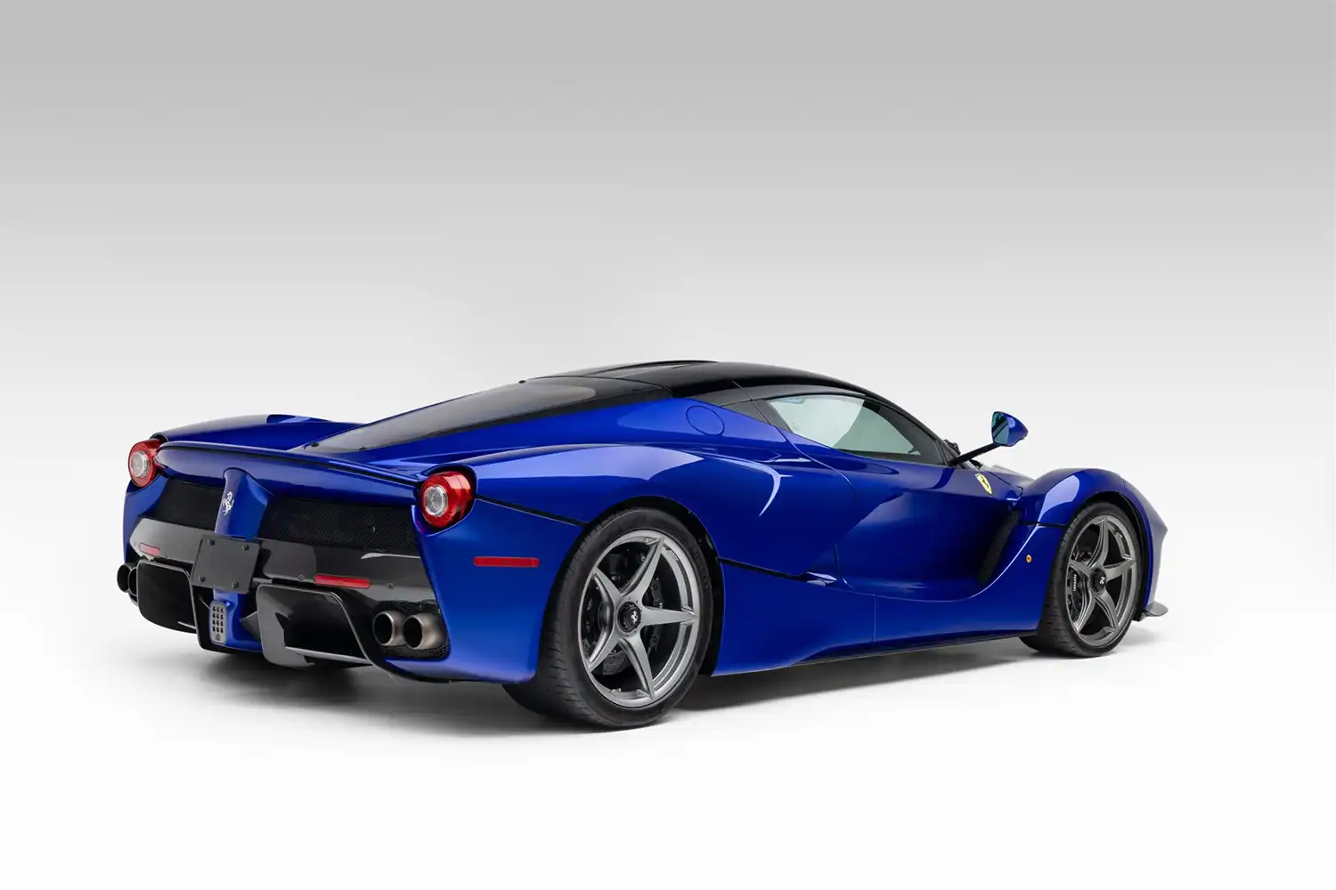 Blu Elettrico Ferrari LaFerrari