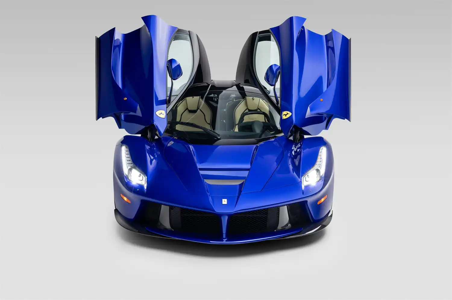 Blu Elettrico Ferrari LaFerrari