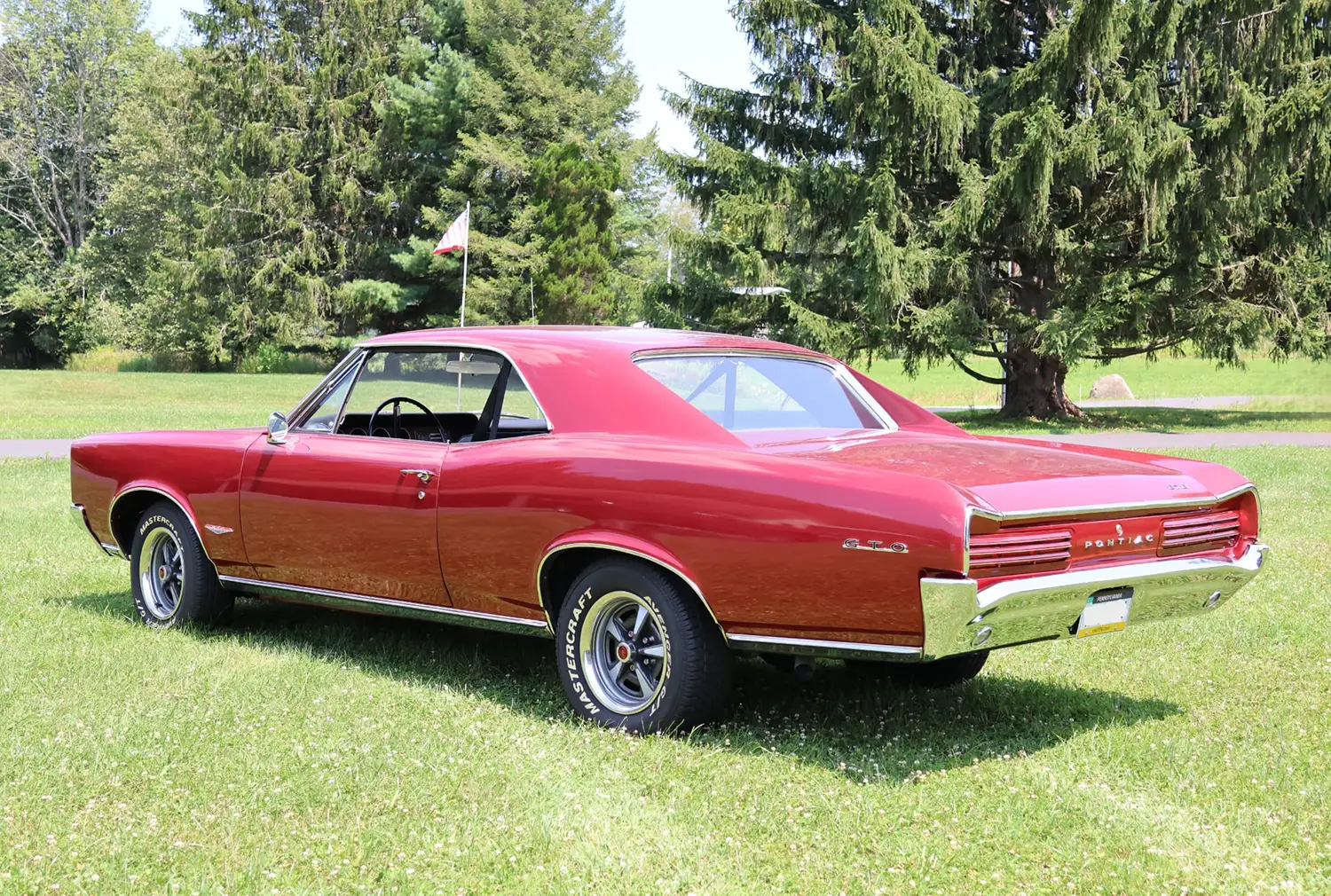 1966 Pontiac Tempest Custom