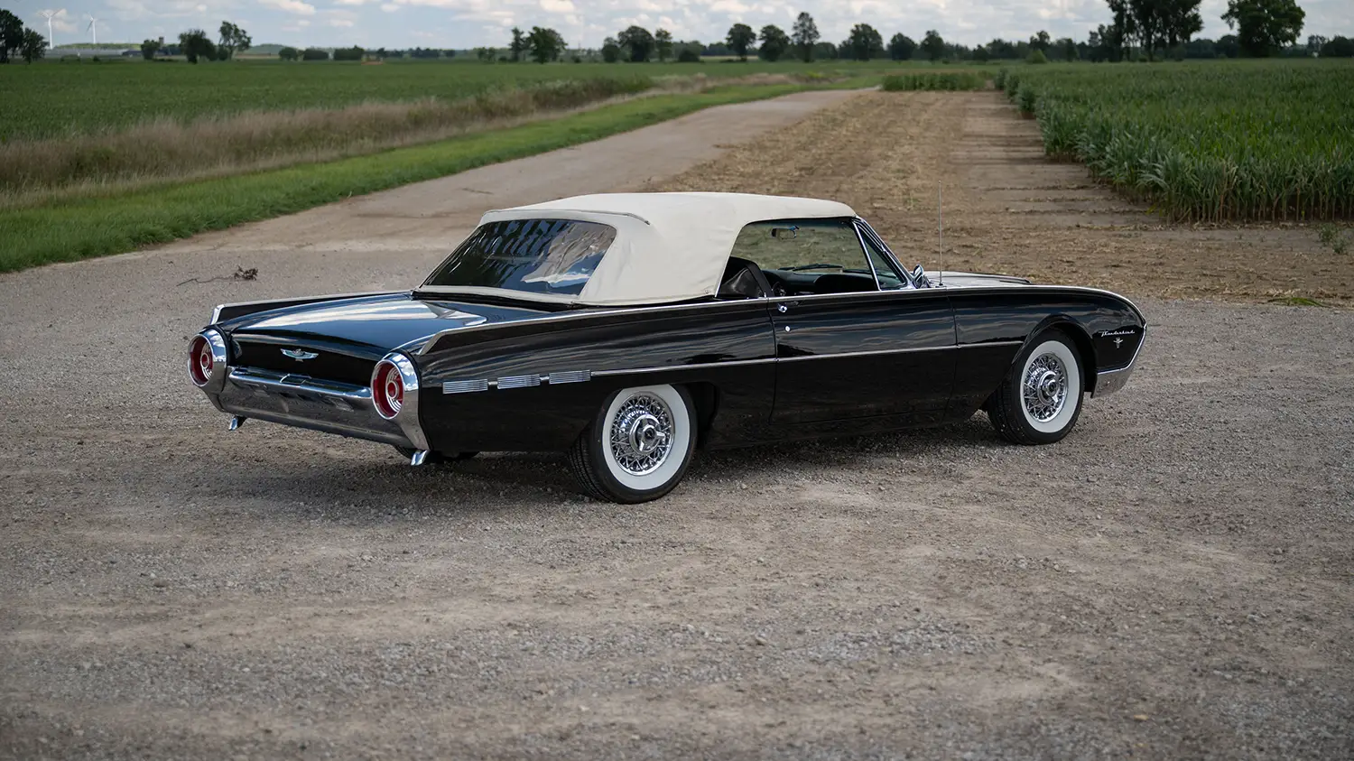 1962 Ford Thunderbird Convertible