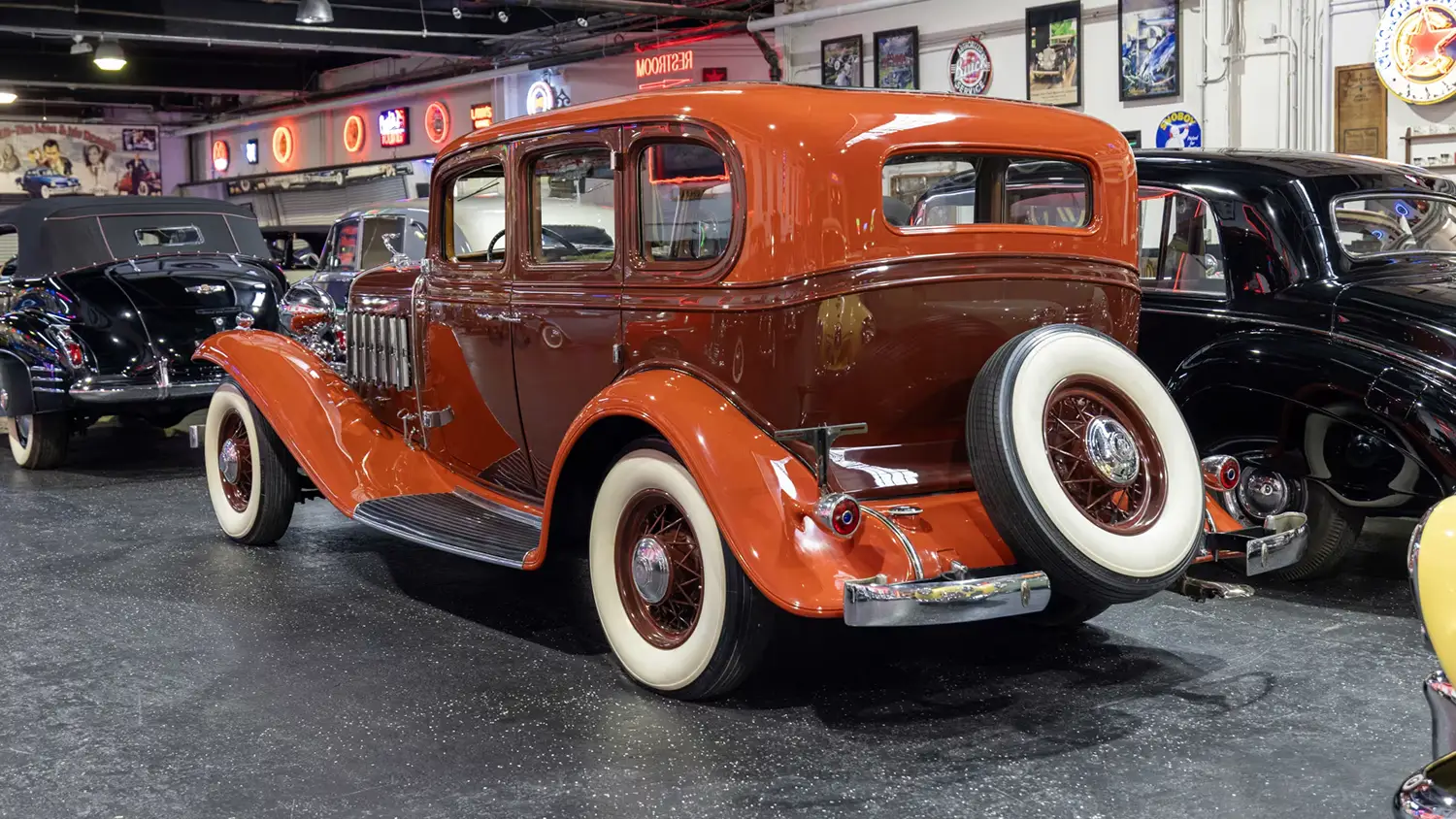 1932 Cadillac Series 355-B