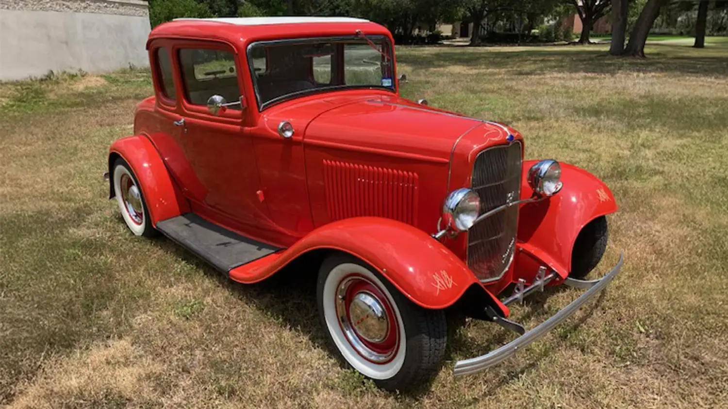 1932 Ford Model 18 Custom Coupe