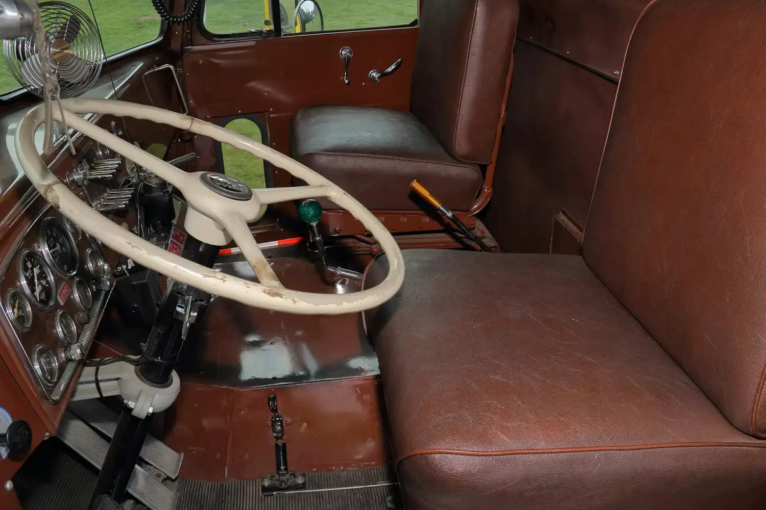 1948 Peterbilt 350
