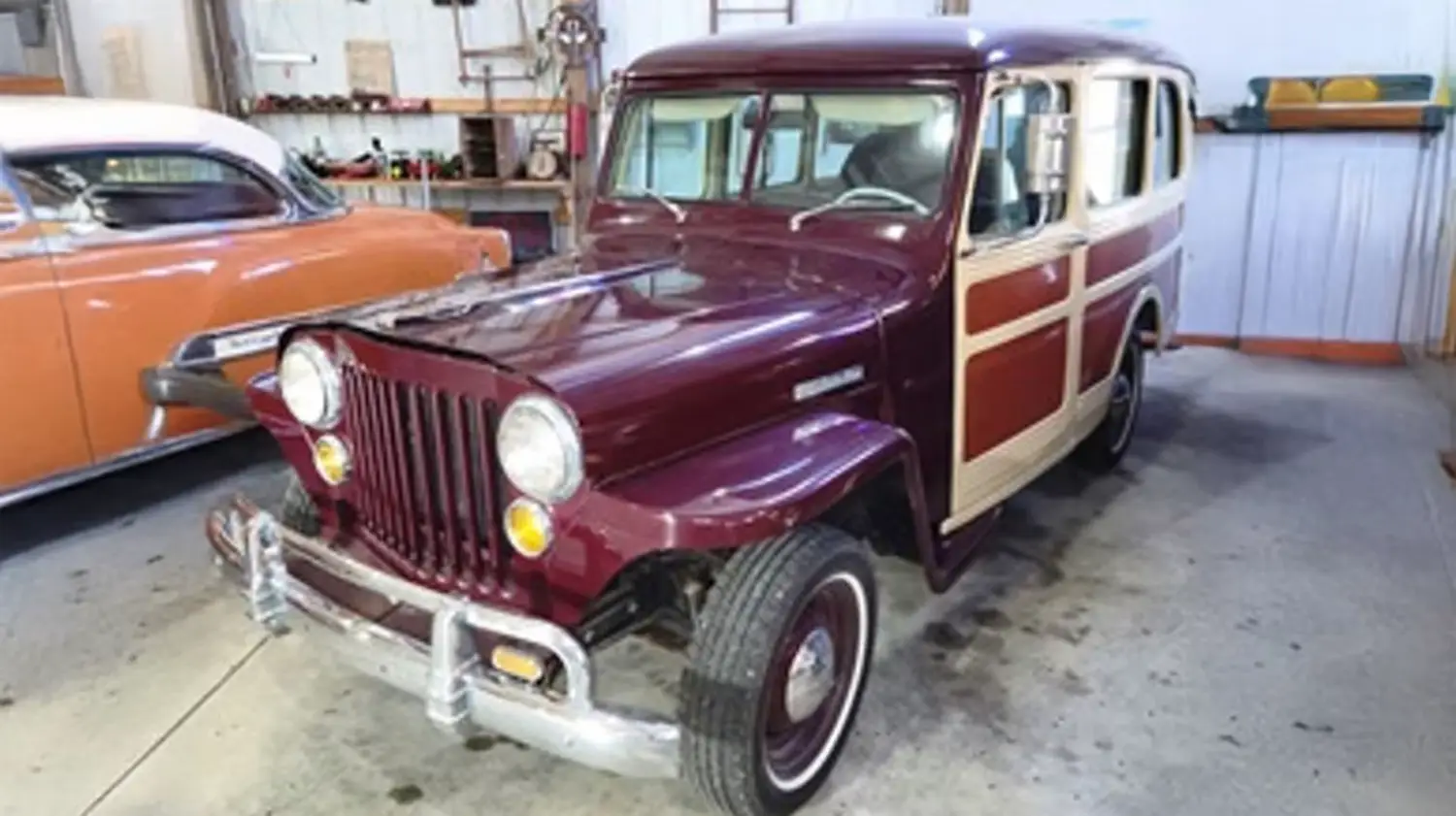 1948 Willys-Overland Jeepster