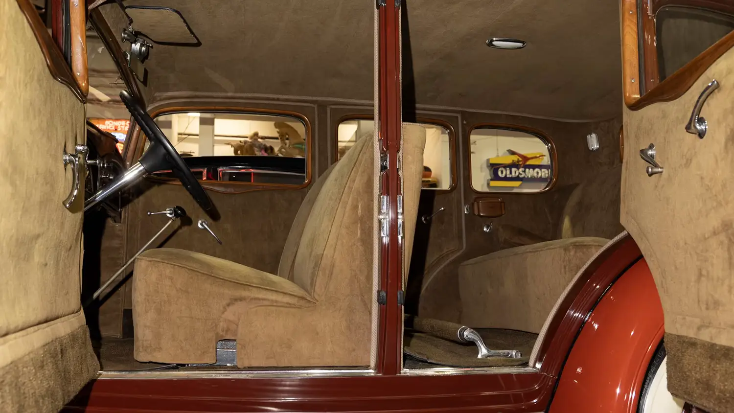 1932 Cadillac Series 355-B