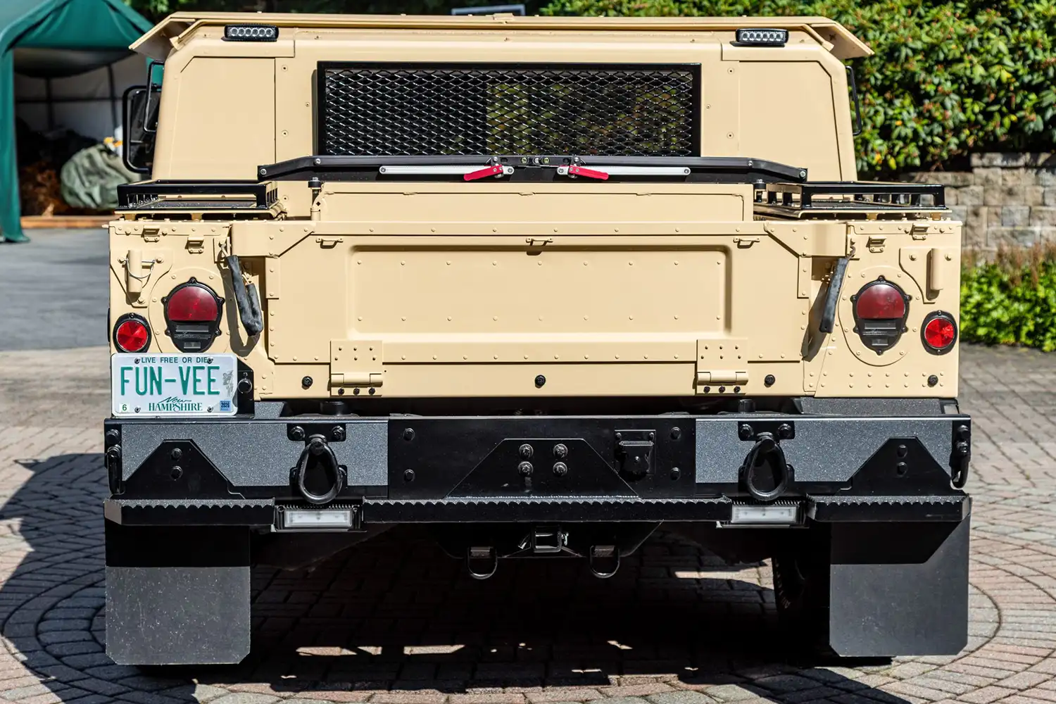 2010 AM General M1165A1 HMMWV